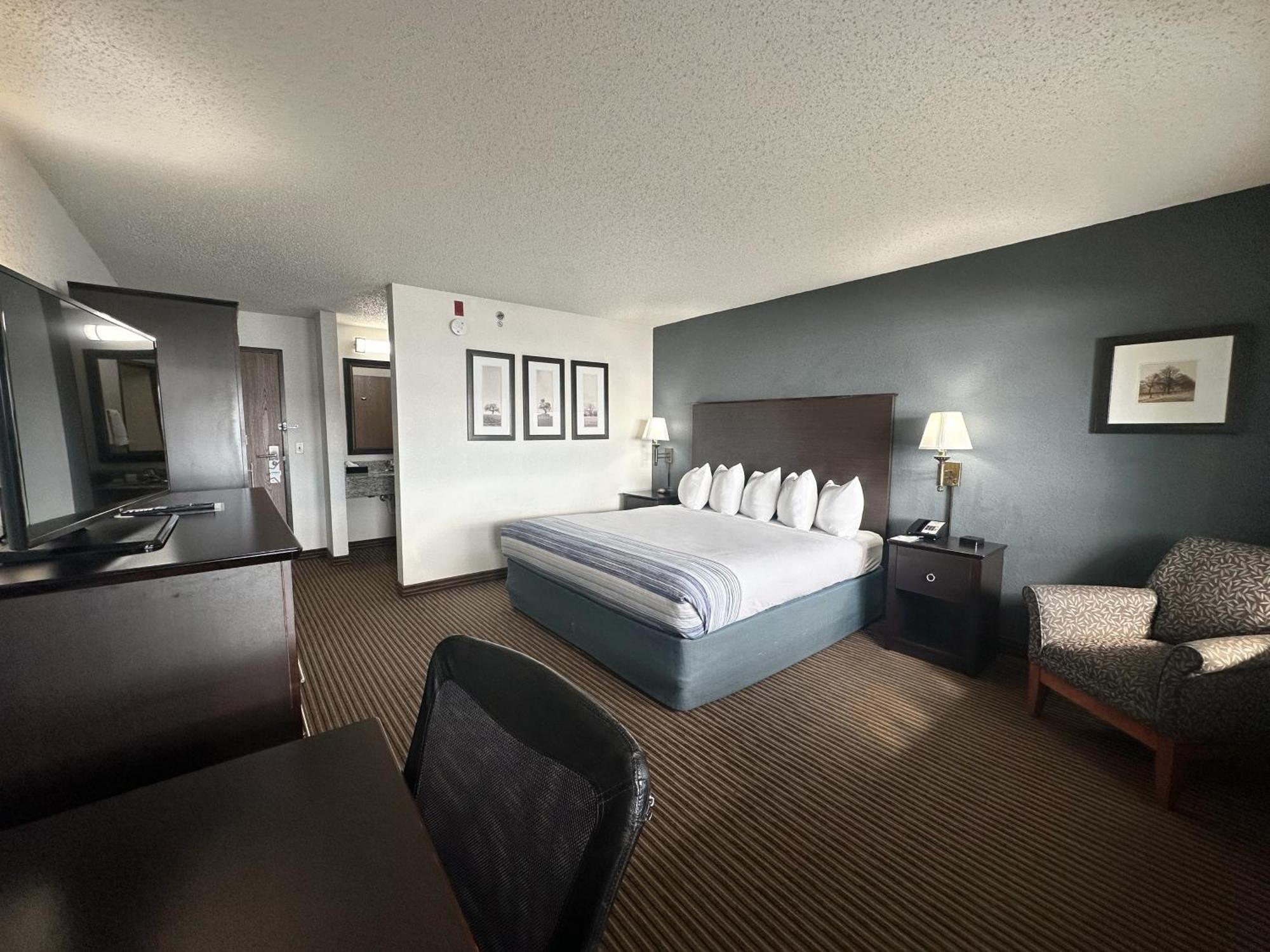 Hotel Americinn By Wyndham 3*