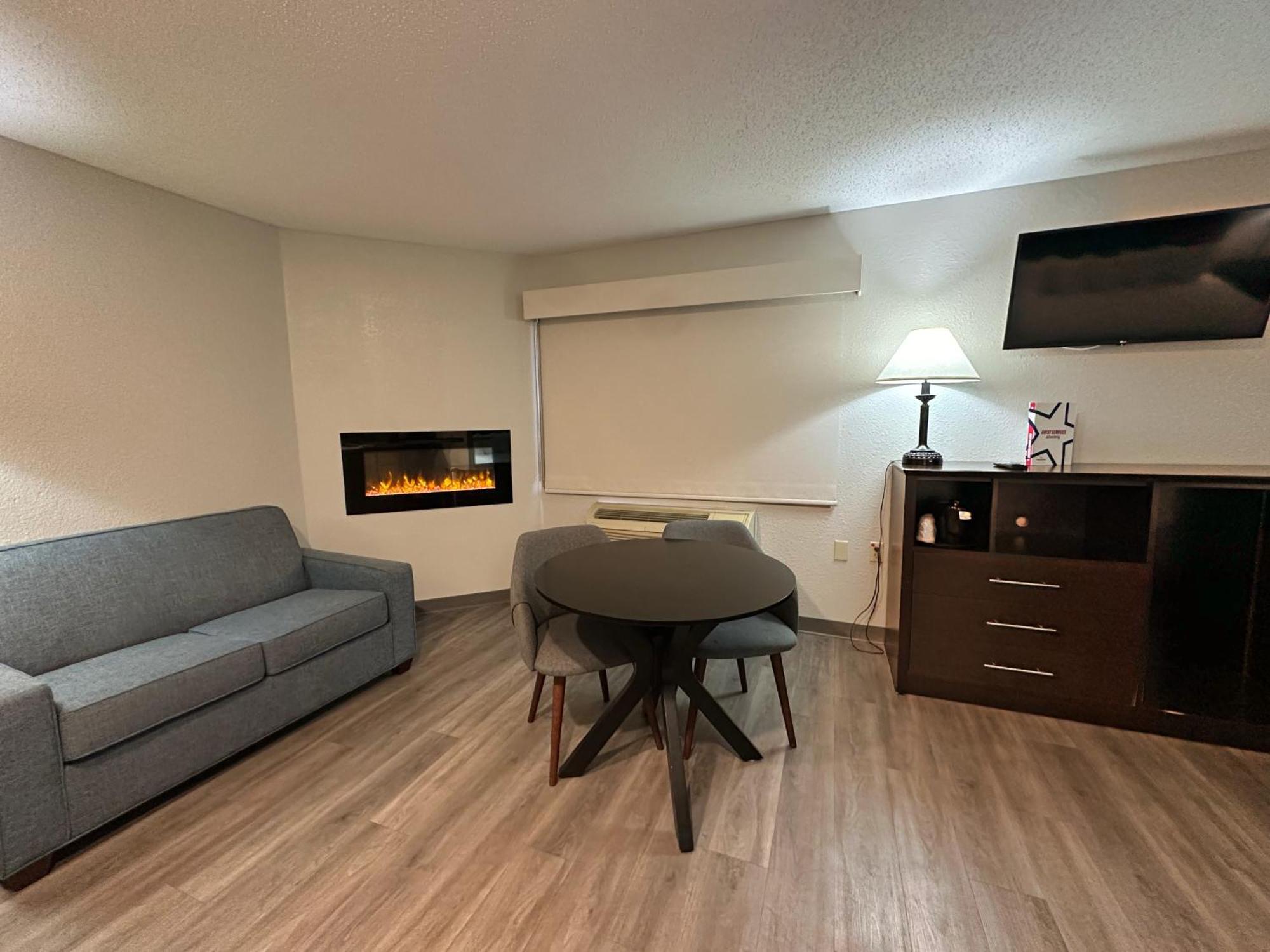 Americinn By Wyndham Menominee